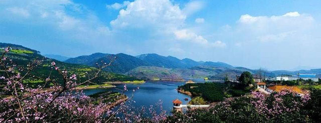 “春遊踏青季,團(tuán)建(jian)收心時“山(shān)美特2018春季團(tuán)建(jian)活動(dòng)及(ji)場(chang)地推薦6.jpg